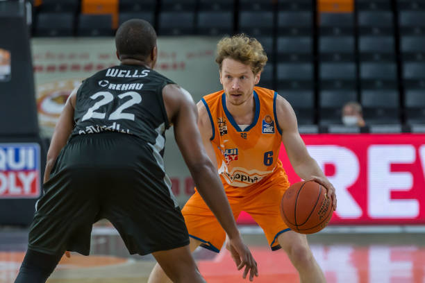 他还会有怎 他还会有怎