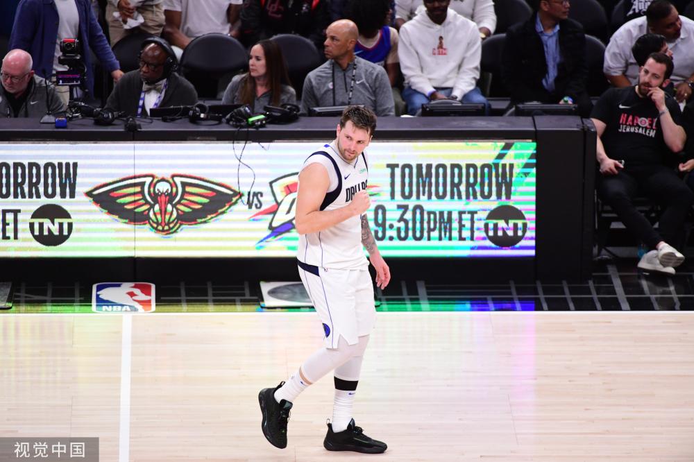 滑稽一幕 滑稽一幕