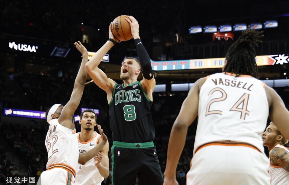 国内球迷重 国内球迷重