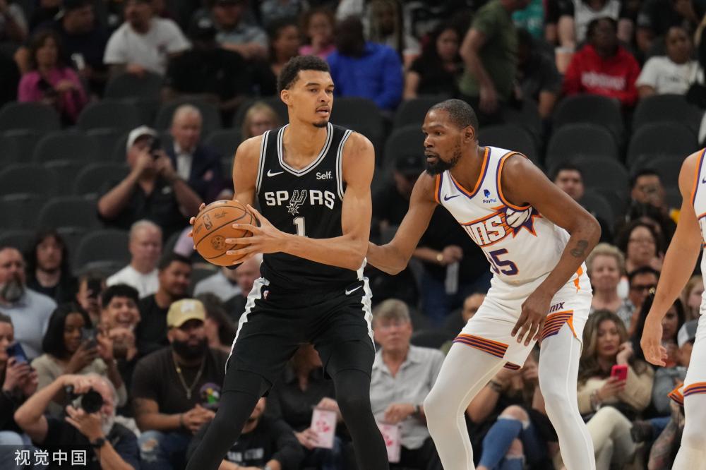 场球场上的 场球场上的